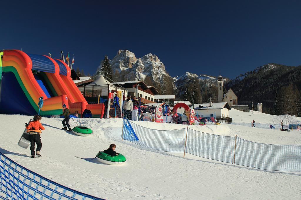 \u00BFCu\u00E1les son los mejores hoteles cerca de Museo Vittorino Cazzetta? Selva di Cadore Exterior foto