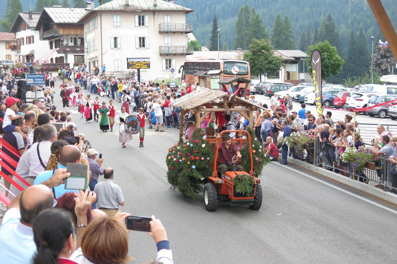 \u00BFCu\u00E1les son los mejores hoteles cerca de Museo Vittorino Cazzetta? Selva di Cadore Exterior foto